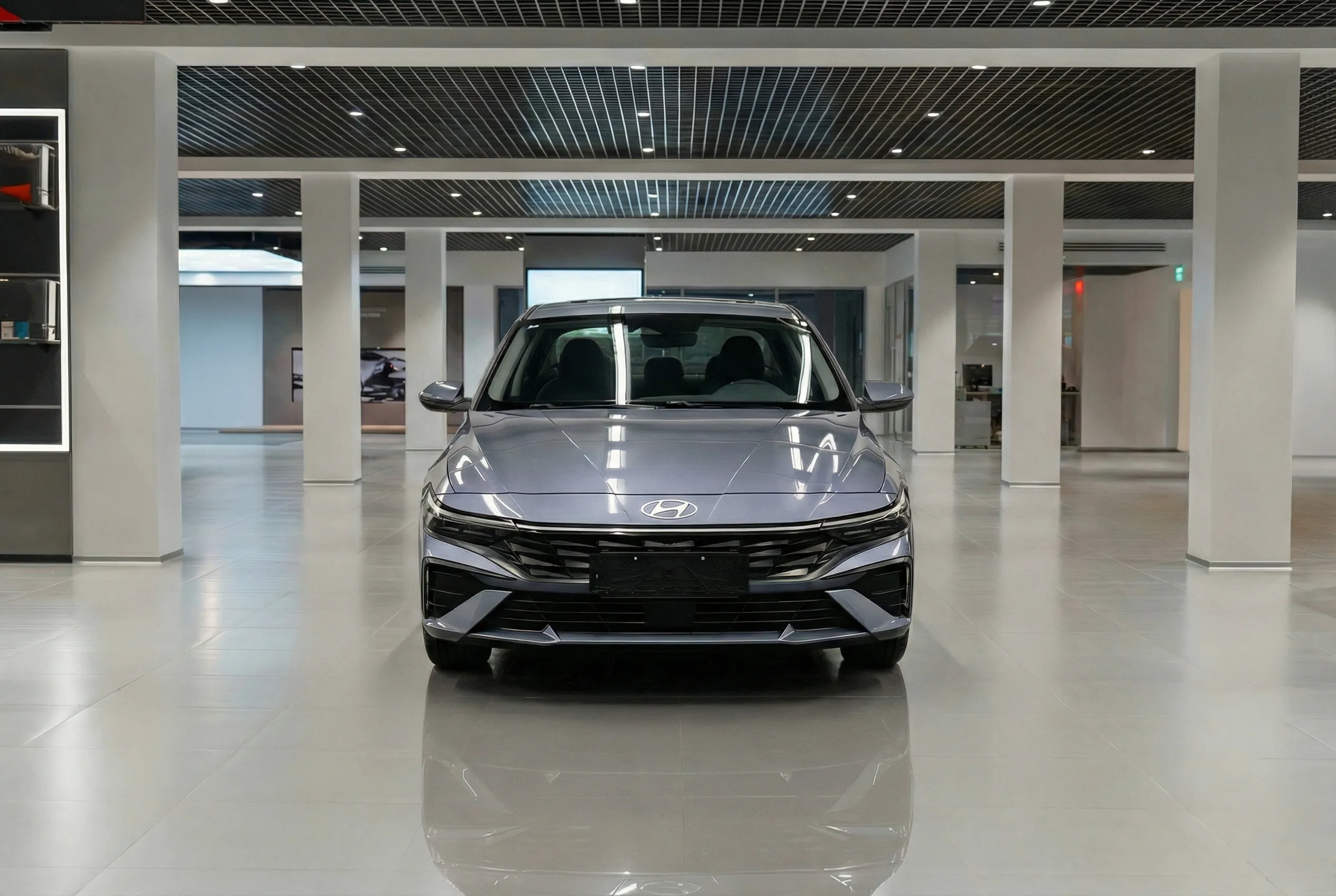 Elantra photo 1